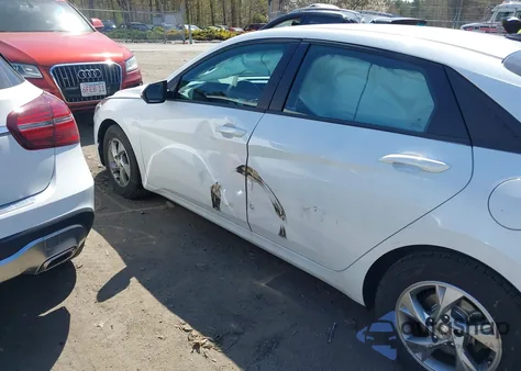 2021 Hyundai Elantra Se z USA, uszkodzony, nr VIN 5NPLL4AG2MH045859